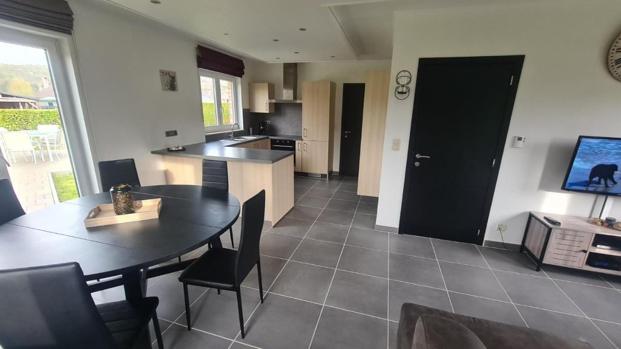 Gite Au 14 - Au Calme Avec Jardin , Proche De Dinant Anhée Exterior foto